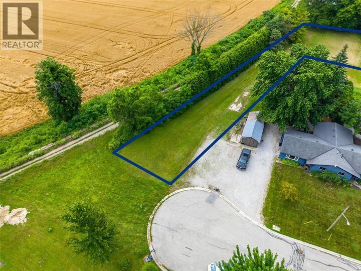 Property Photo:  505 Gallerno Lane  ON N0P 2B0 