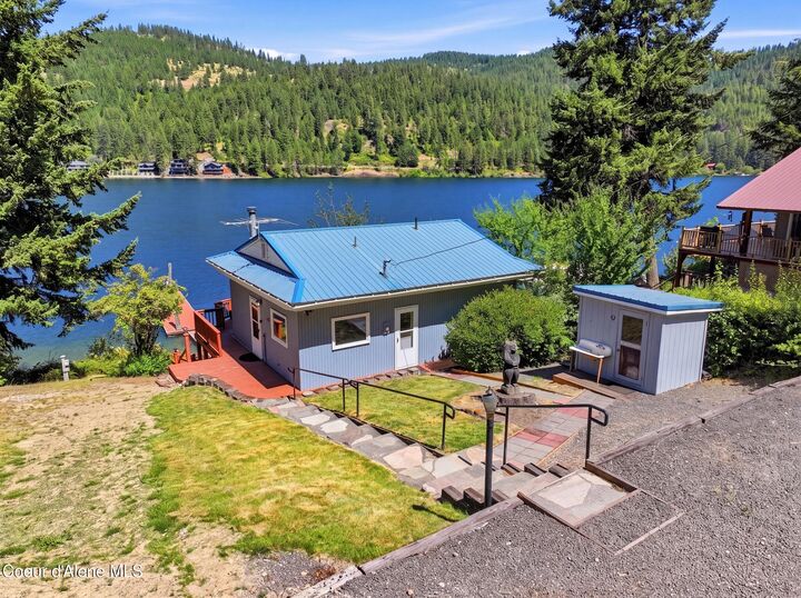 Property Photo:  62766 S Powderhorn Bay Rd  ID 83833 