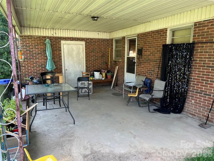 Property Photo:  1153 Faile Street  SC 29720 