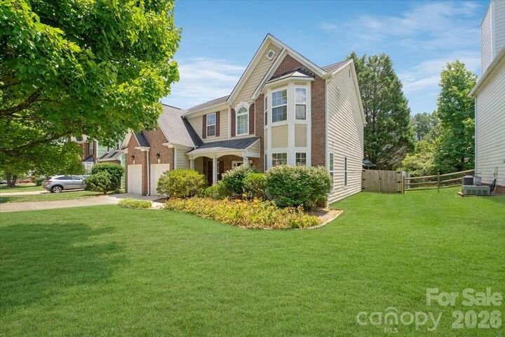 Property Photo:  11932 Fox Glen Road  NC 28269 