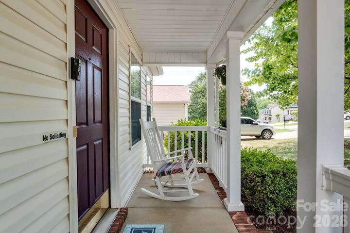 Property Photo:  9406 Golden Pond Drive  NC 28269 