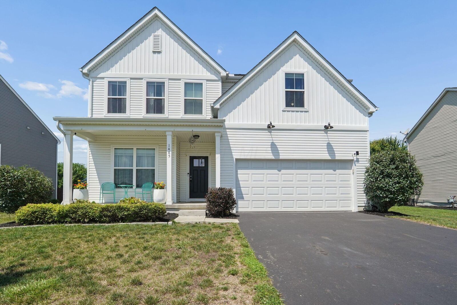 Property Photo: 1485 Atwater Avenue OH 43113