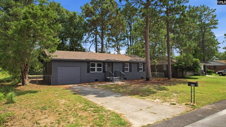 Property Photo:  2108 Oak Top  SC 29053 
