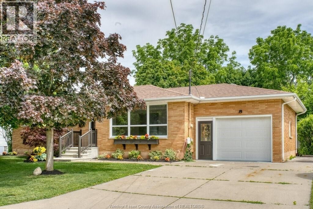 Property Photo: 68 McCallum ON N9Y 1C2