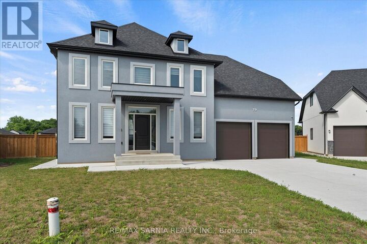 Property Photo:  79 Noble Court  ON N9V 0G8 