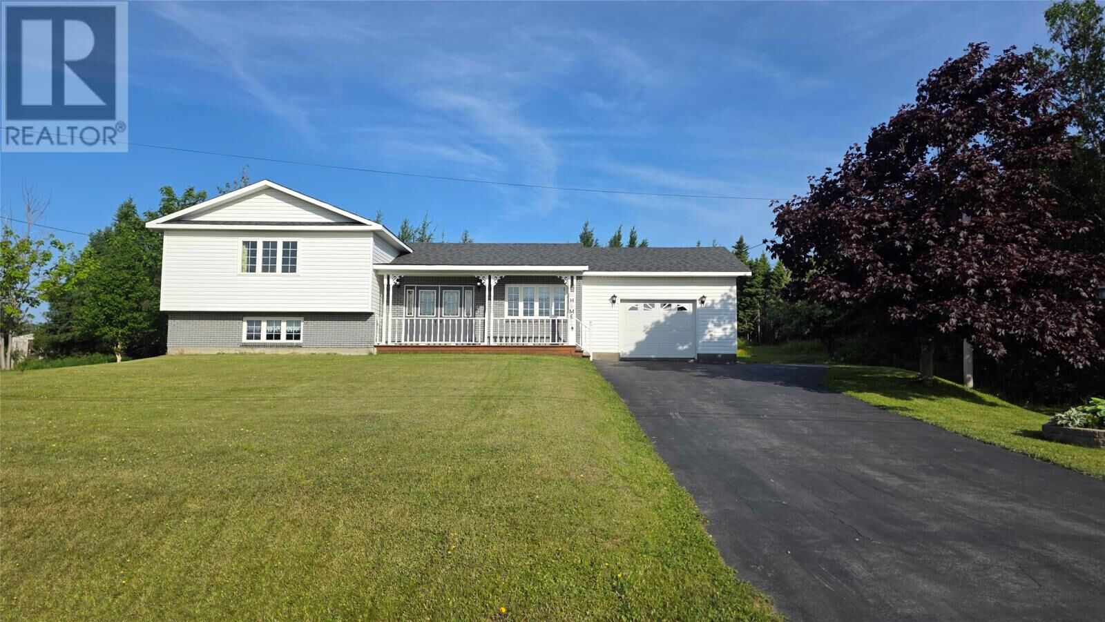 Property Photo: 102 Rink Road NL A0G 4M0