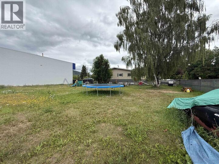 Property Photo:  2057 Kanata Avenue  BC V0J 1Z0 