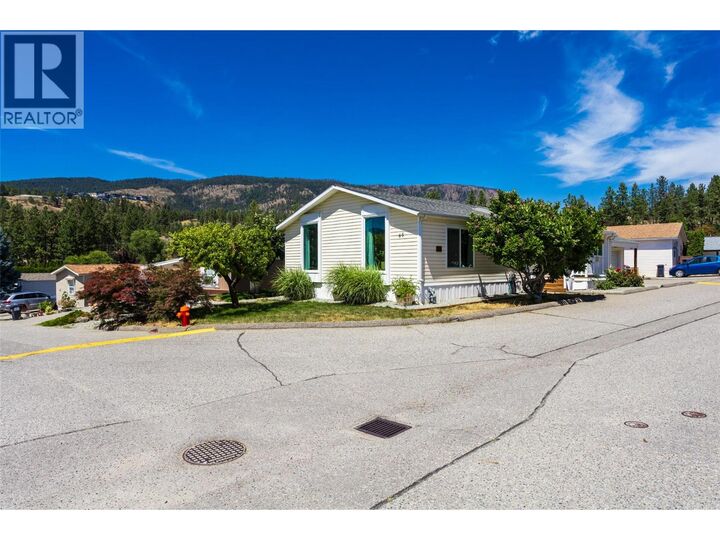 Property Photo: 3225 Shannon Lake Road 65 BC V4T 2E2