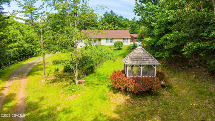 Property Photo: 448 Hickory Lane PA 18655