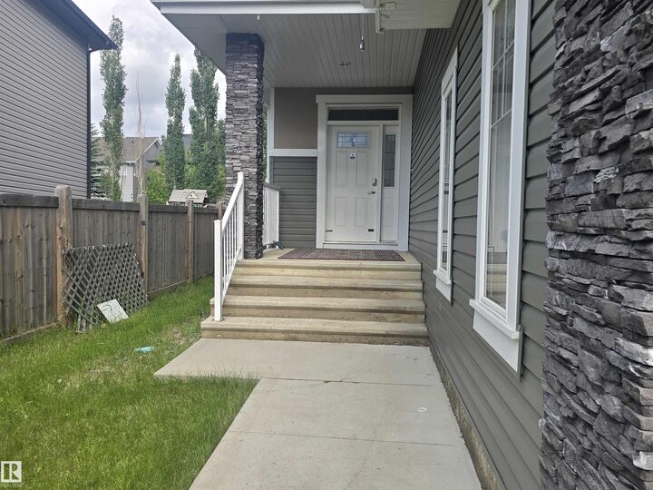 Property Photo: 1019 175 Street SW AB T6W 1Z7