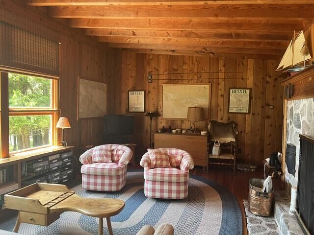 Property Photo: 2122 S Woodland Rd MI 49719