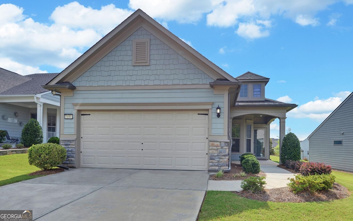 Property Photo: 5690 Maple Bluff Way GA 30548