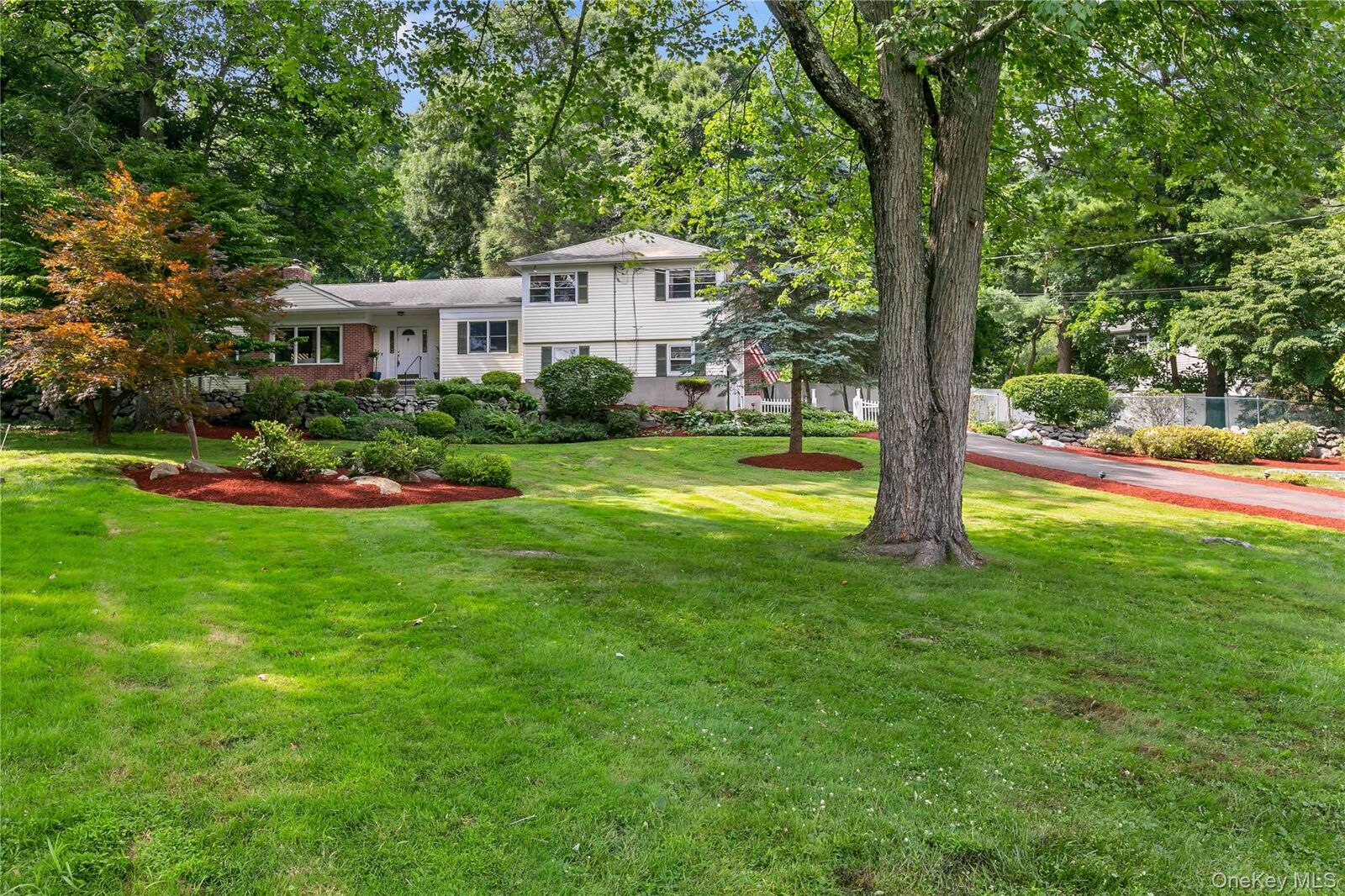 Property Photo:  120 Cedar Drive E  NY 10510 