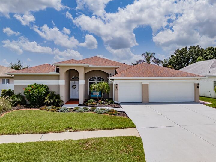 Property Photo: 1617 Vistoso Lane FL 33573