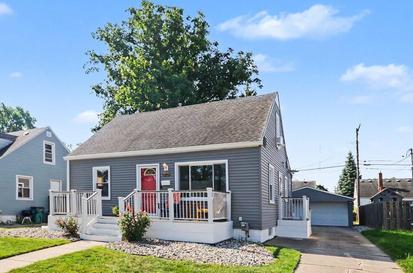 Property Photo:  2386 Brickley Street  MI 48220 