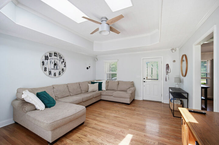 Property Photo:  623 Pauline Court  IL 60136 