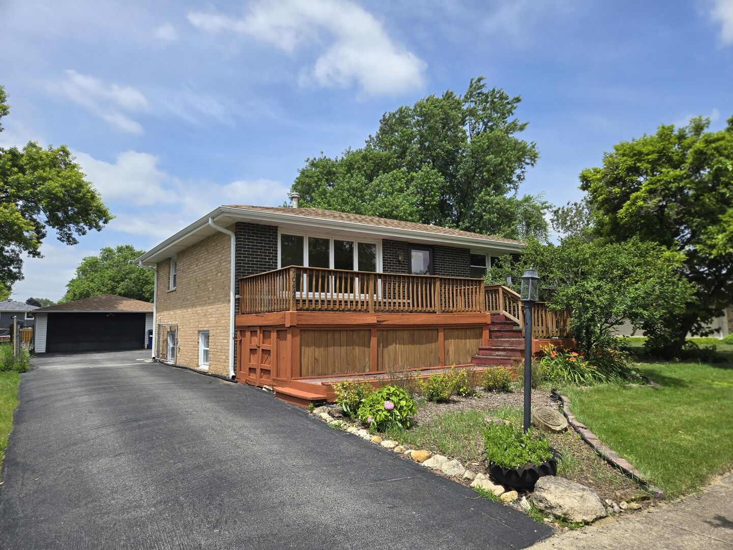 Property Photo: 10648 Lori Lane IL 60465