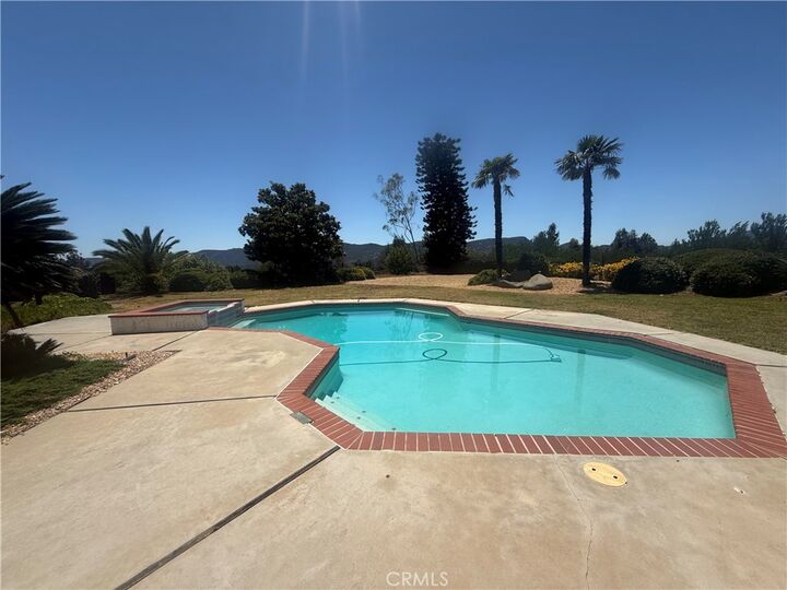 Property Photo:  2415 Eucalyptus  CA 92029 