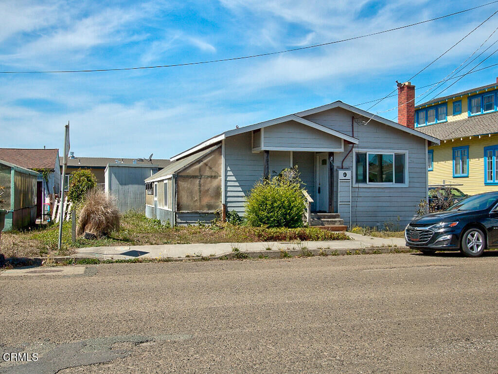 Property Photo:  715 West Street  CA 95437 