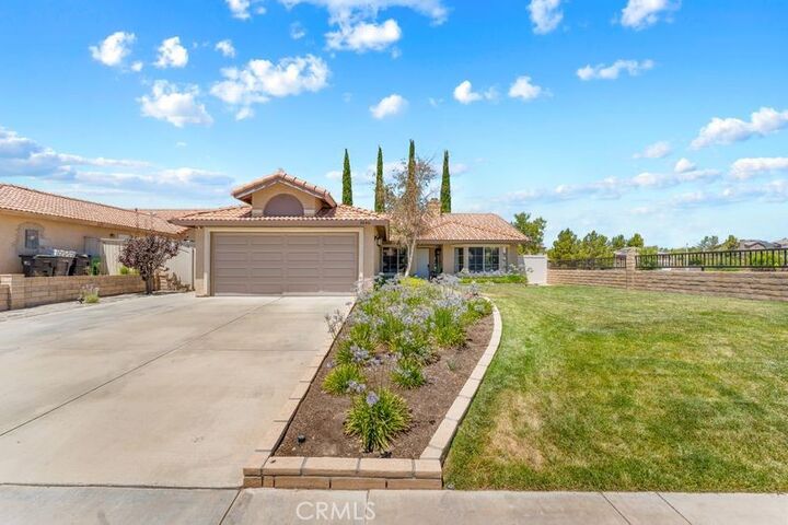Property Photo:  36411 Ramona  CA 93550 
