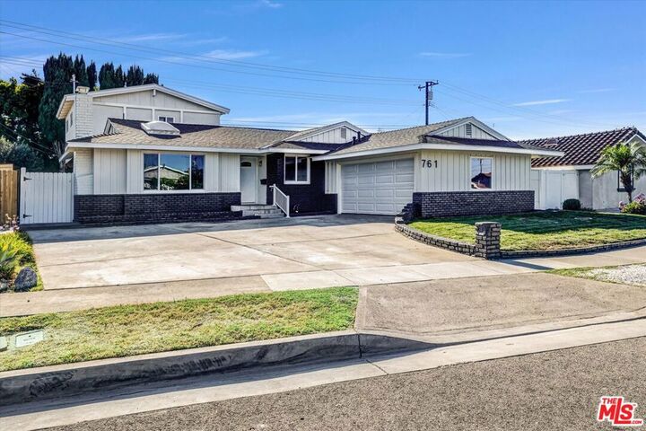 Property Photo: 761 Candlewood Drive CA 90631