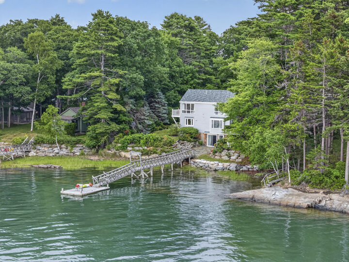 Property Photo: 14 Merganser Way ME 04032