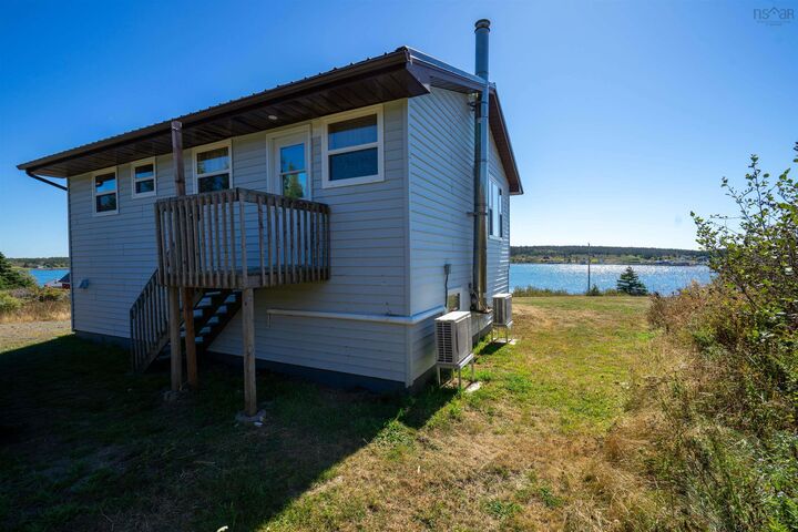 113 Water Street — photo 1