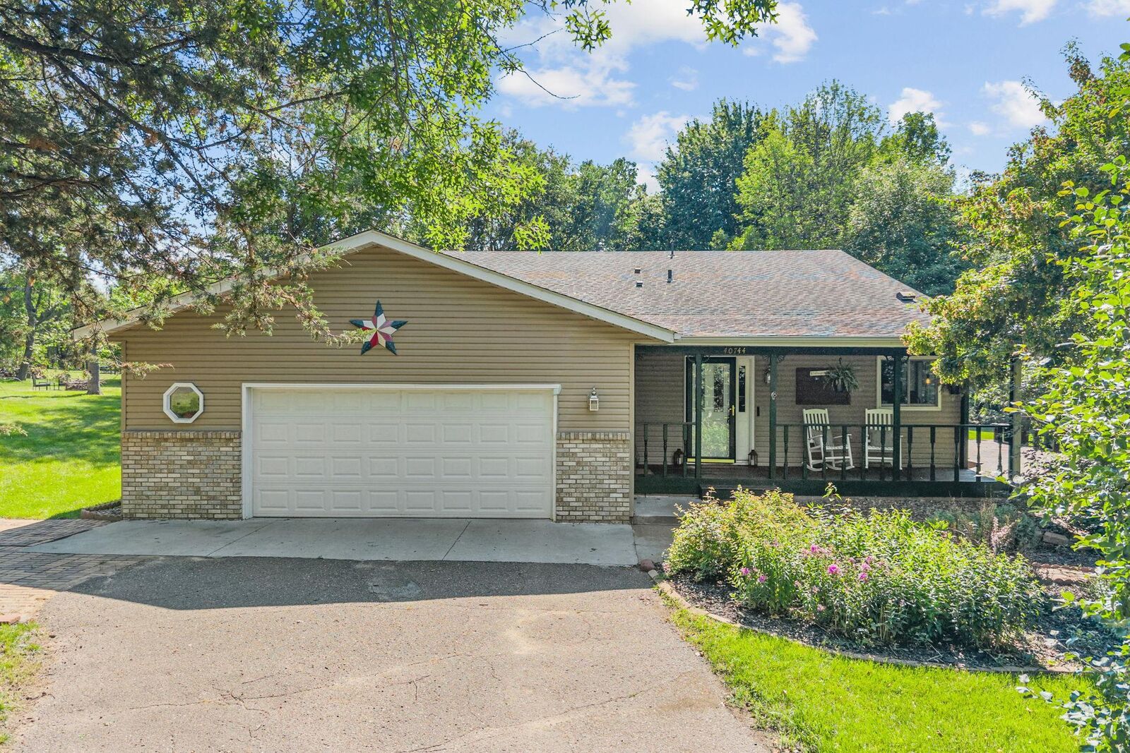 Property Photo: 40744 Fenian Way MN 55056