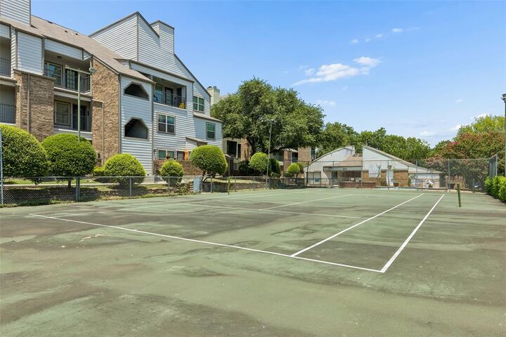 Property Photo:  6108 Abrams Road 610  TX 75231 