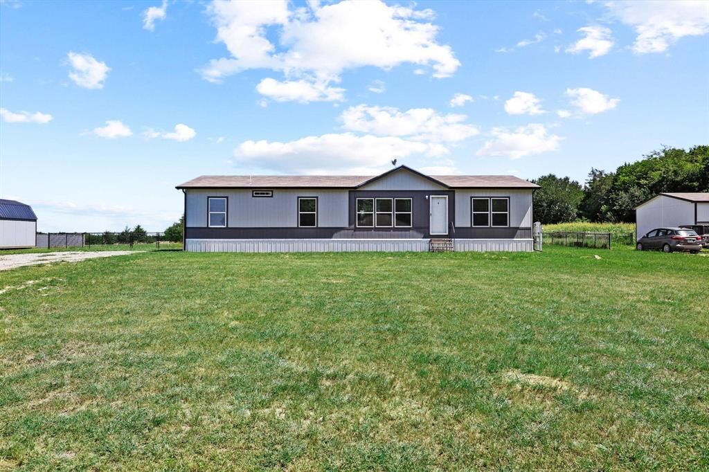 Property Photo: 1235 County Road 1400 TX 75476