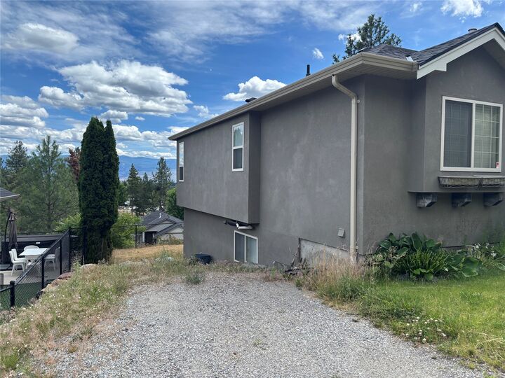 Property Photo: 1938 Rosalee Lane BC V1Z 4A8