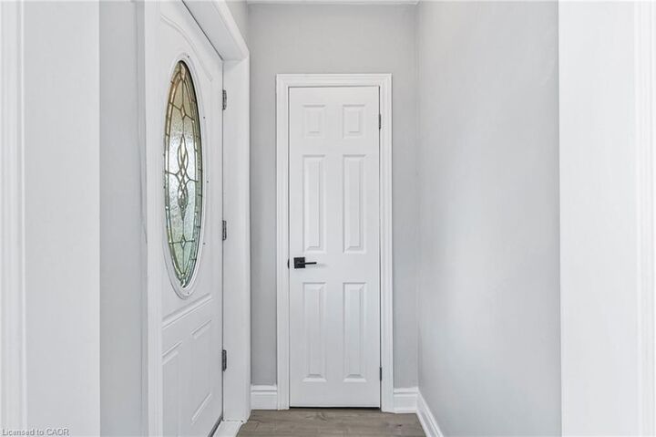 Property Photo: 146 Craigroyston Road ON L8K 3K1