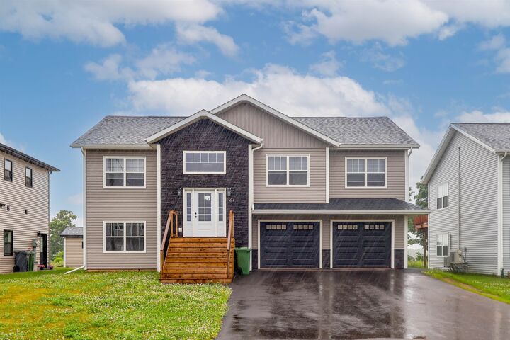 27 Neill Drive — photo 1