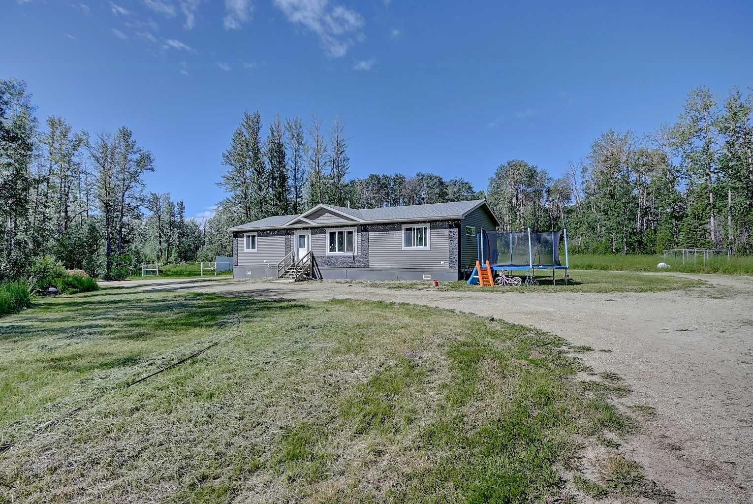 Property Photo: 745002 Range Road 55 AB T8X 4G9