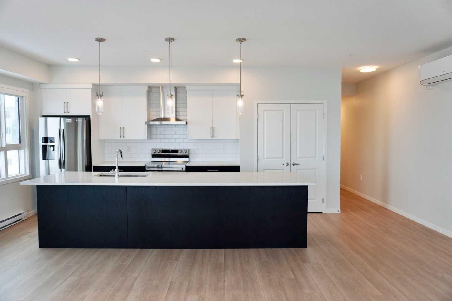 Property Photo:  80 Carrington Plaza NW 404  AB T3P 1X6 