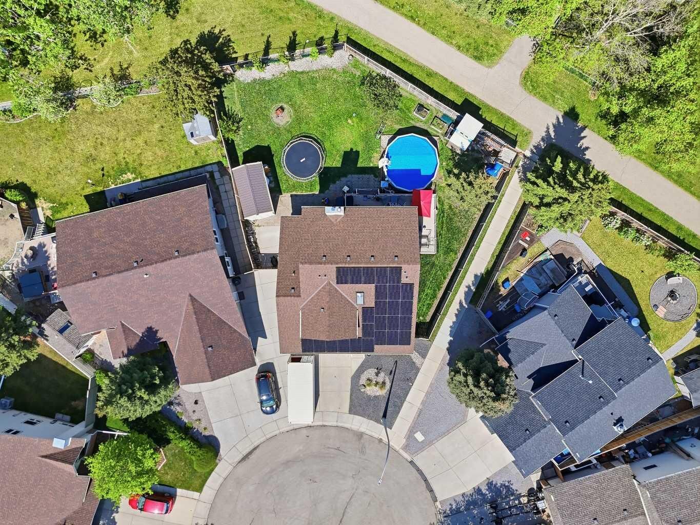 Property Photo:  804 Downey Place  AB T1S 1H6 