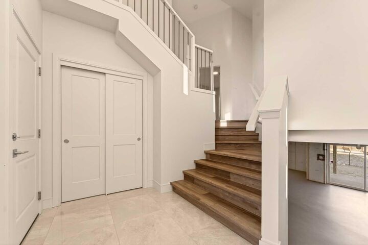 Property Photo: 3121 44 Street S AB T1K 8L1