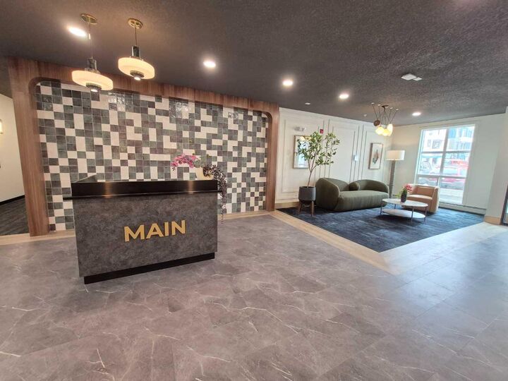 Property Photo: 4270 Norford Avenue NW 2403 AB T3B 6A8
