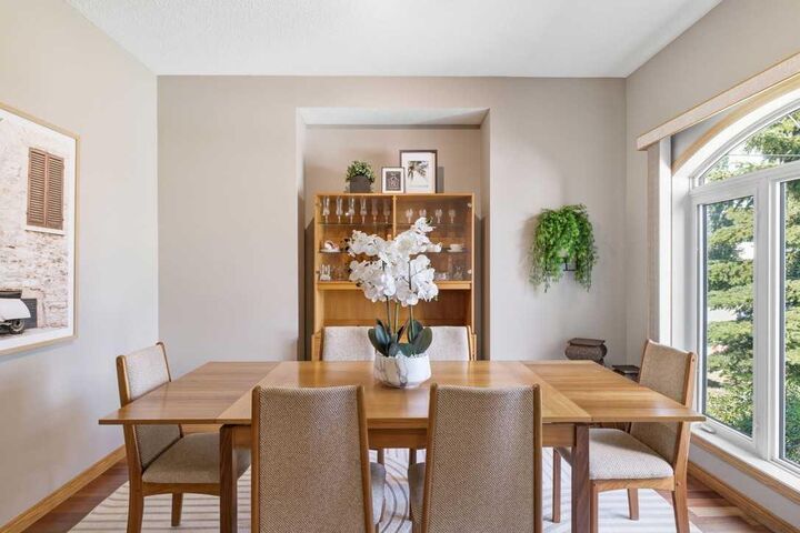 Property Photo:  545 Rocky Ridge Bay NW  AB T3G 4E7 