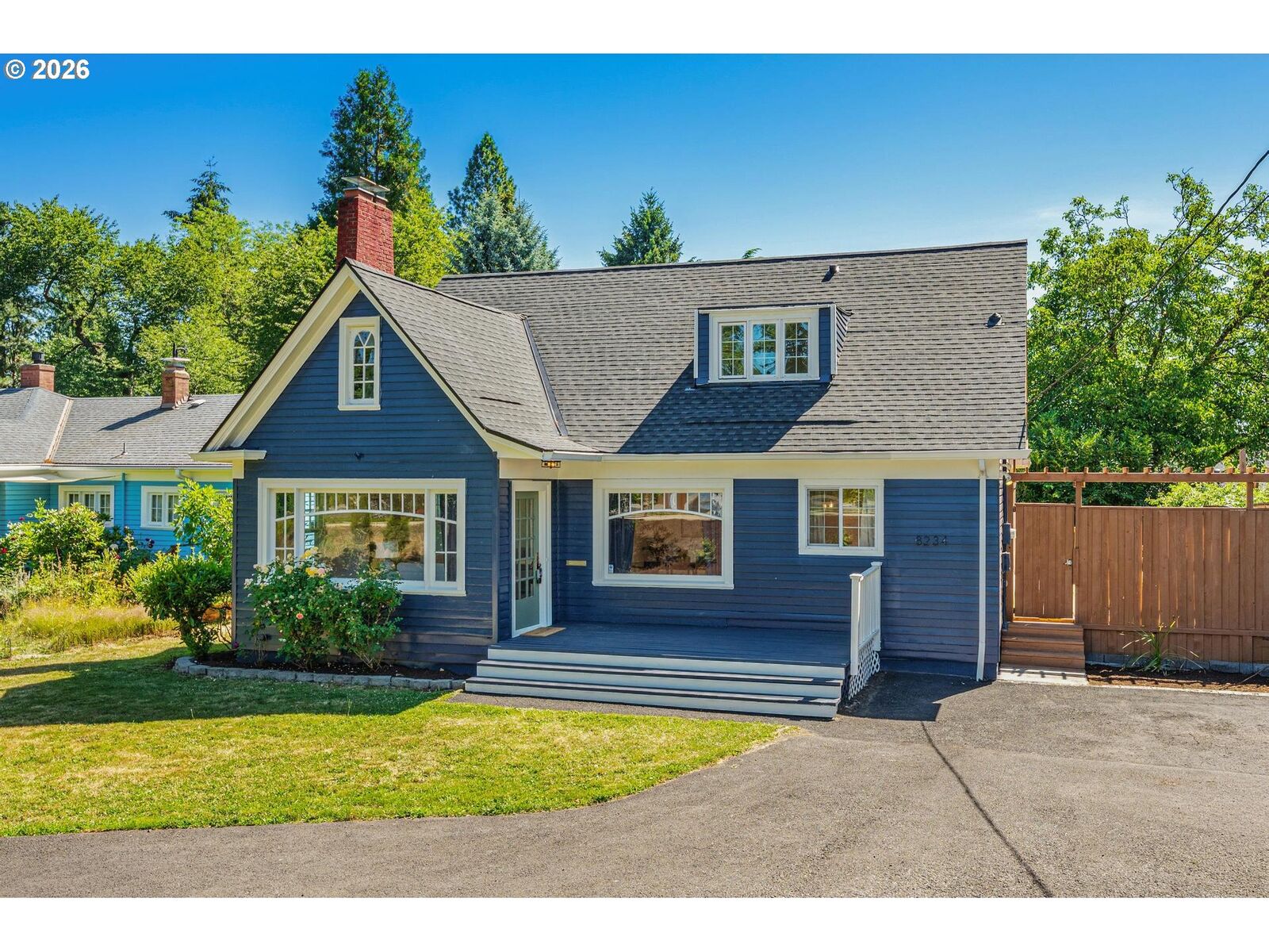 Property Photo: 8234 SW Capitol Hwy OR 97219