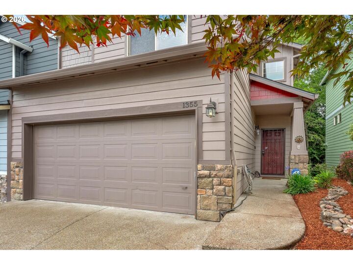 Property Photo:  1355 SW Binford Lake Pkwy  OR 97080 