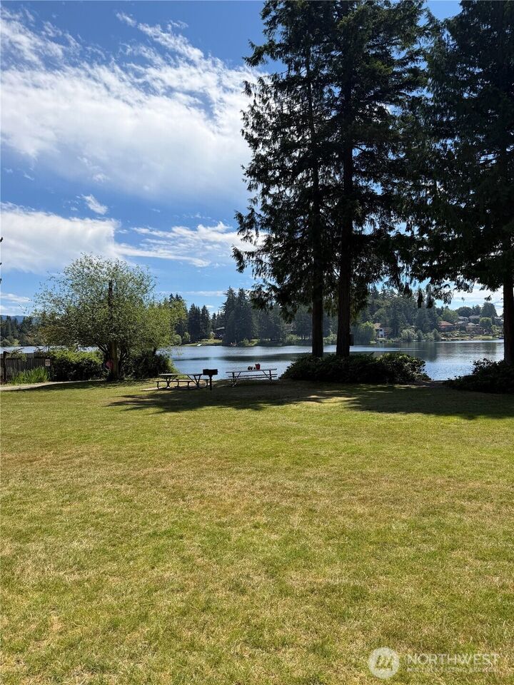 Property Photo: 21828 SE 254th Place WA 98038