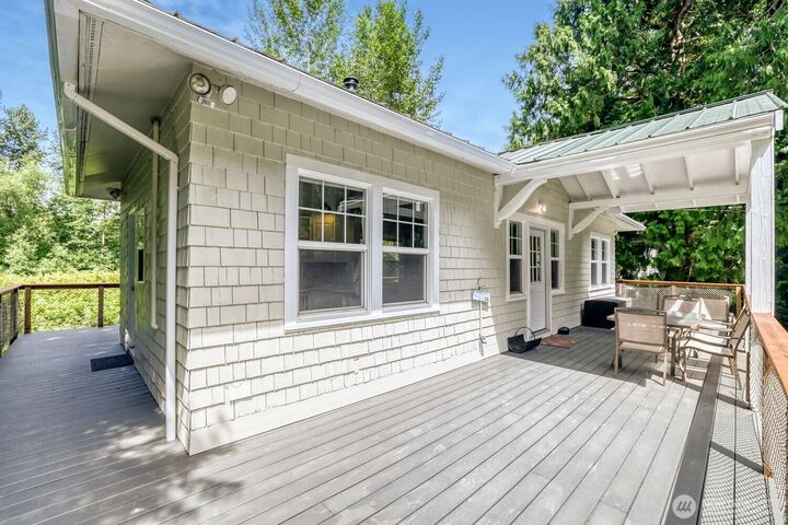 Property Photo: