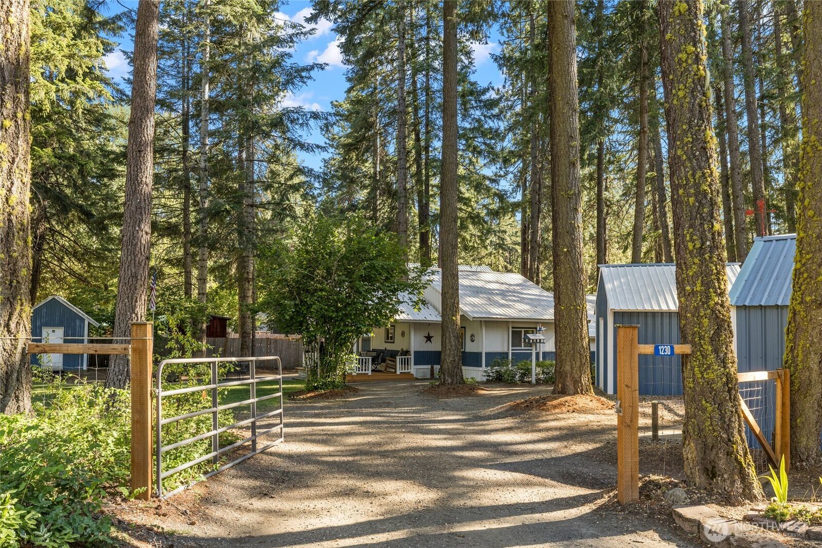 Property Photo: 1230 Wapiti Drive WA 98922
