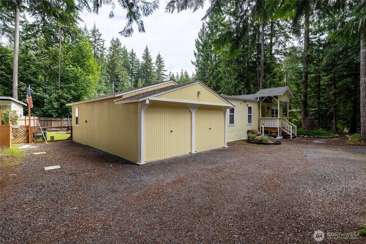 Property Photo:  1461  King Valley Drive  WA 98266 