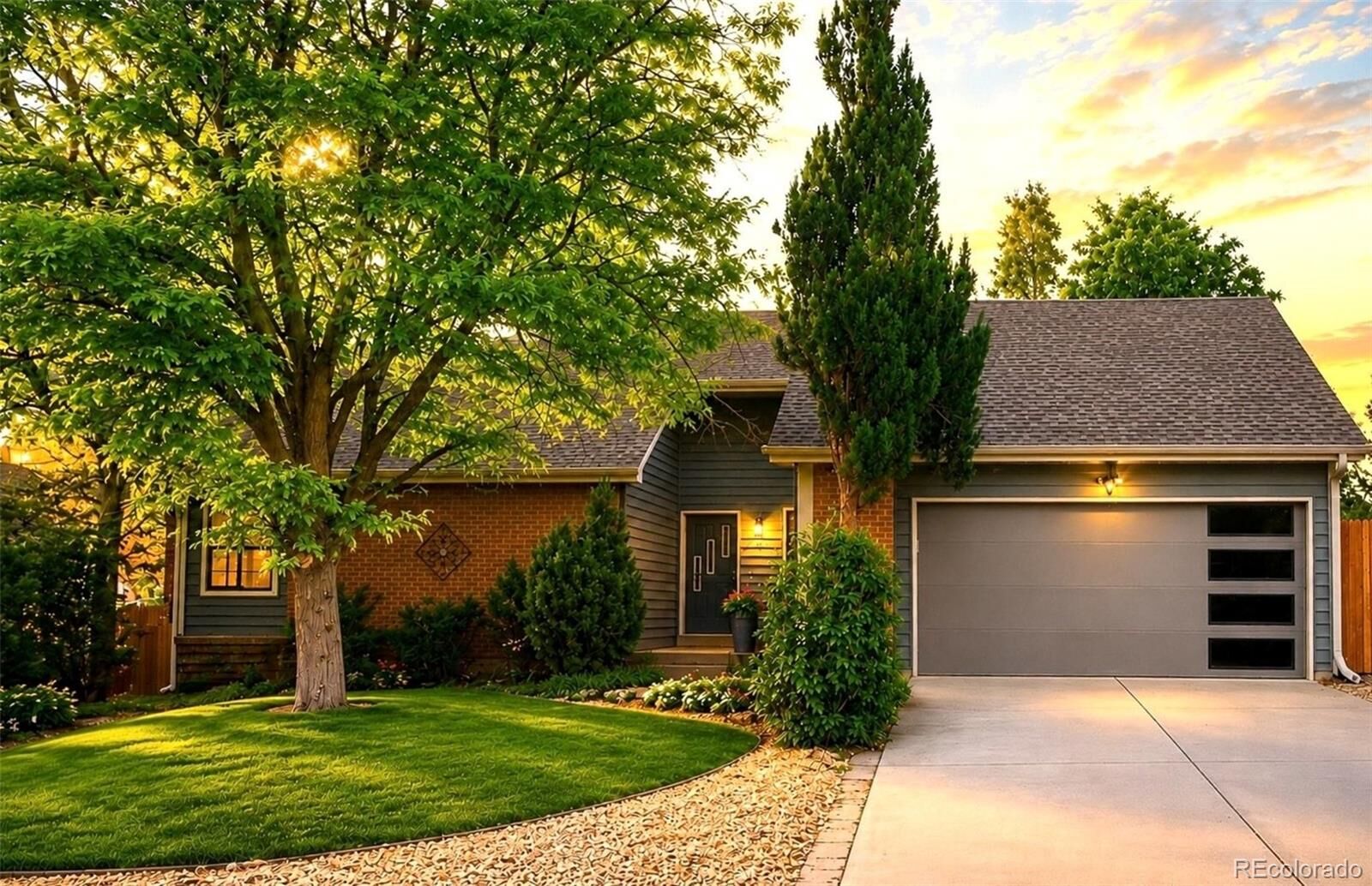 Property Photo:  8176 S Newport Way  CO 80112 