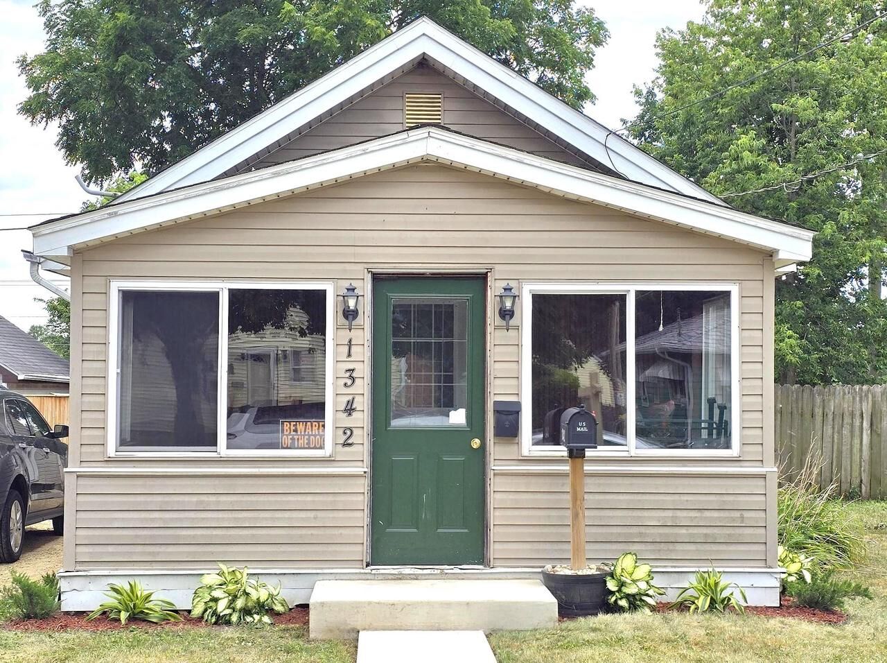 Property Photo:  1342 Kenwood Avenue  WI 53511 