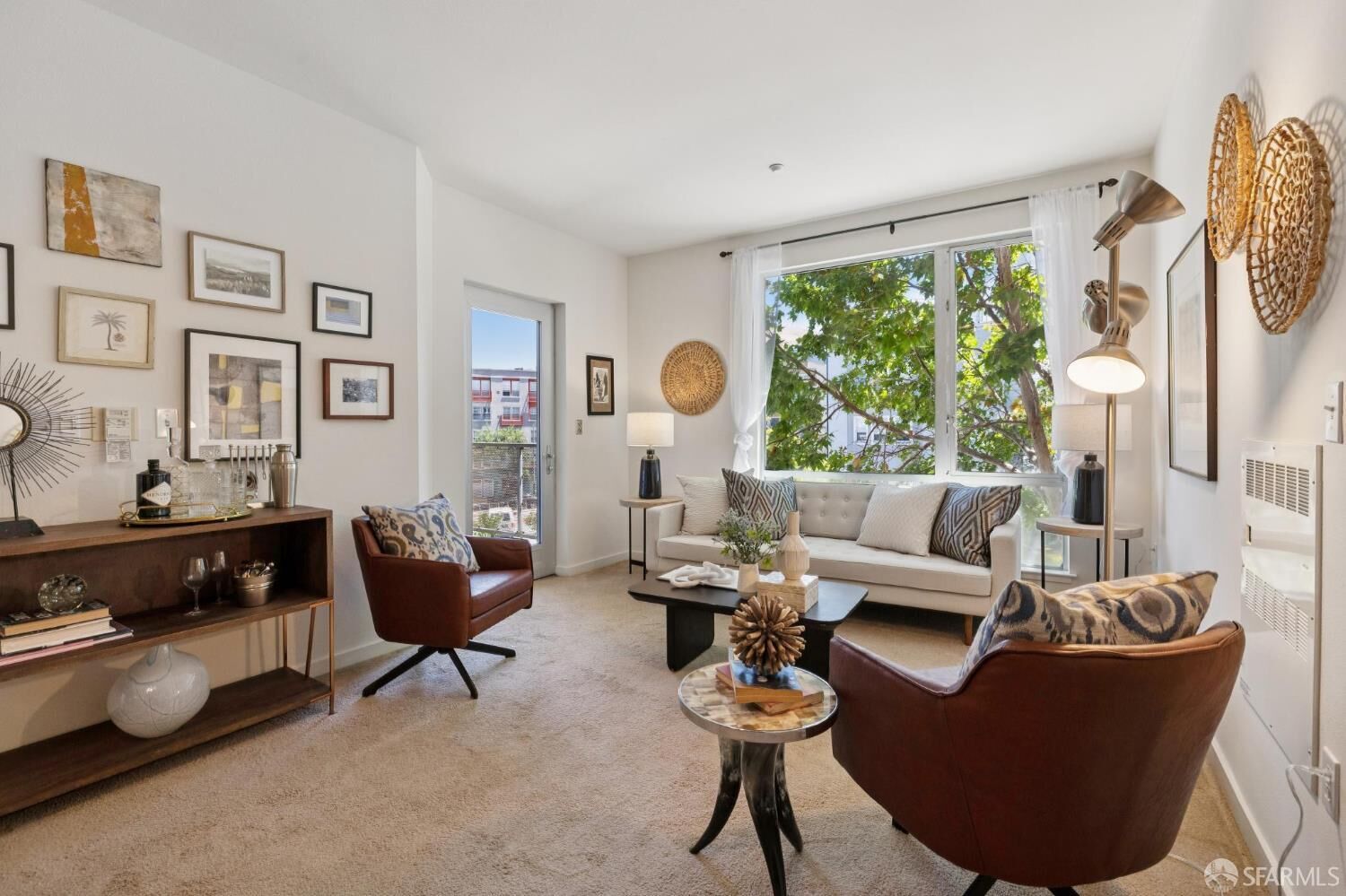 Property Photo:  555 Bartlett Street 206  CA 94110 