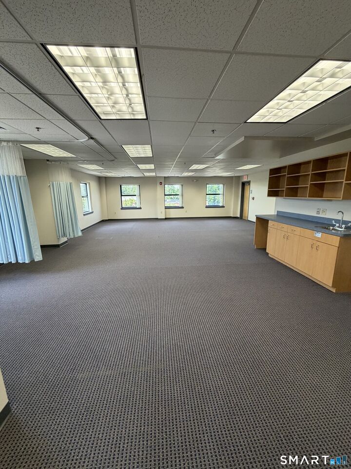 Property Photo:  893 Main Street Third Floor  CT 06108 