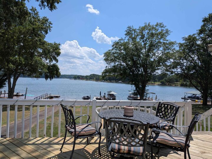 Property Photo:  311 Coggins Shore Road  SC 29349 